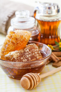 raw honey and honeycomb